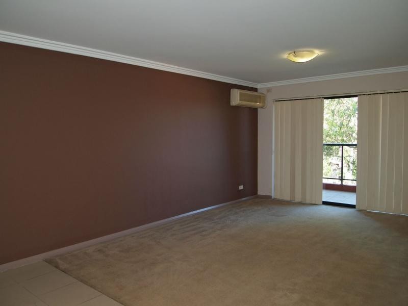 30/8-14 Oxford Street, Blacktown NSW 2148