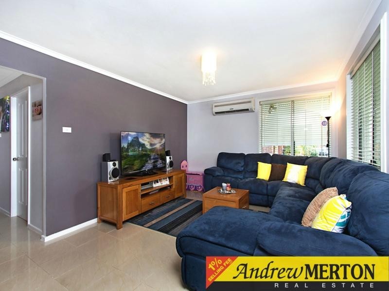 25 Adelphi Crescent, Doonside NSW 2767