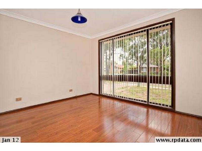 36 Tallagandra Drive, Quakers Hill NSW 2763