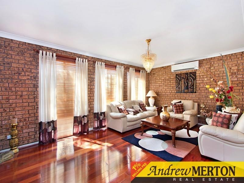 2 Celia Place, Kings Langley NSW 2147