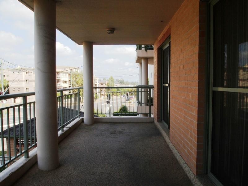 6/11-13 Fourth Avenue, Blacktown NSW 2148