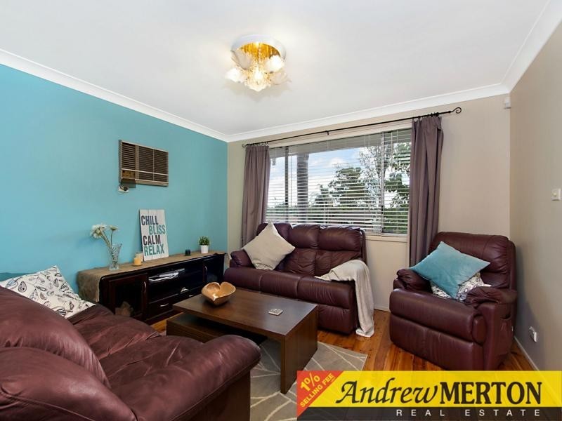 16 Glenn Street, Dean Park NSW 2761