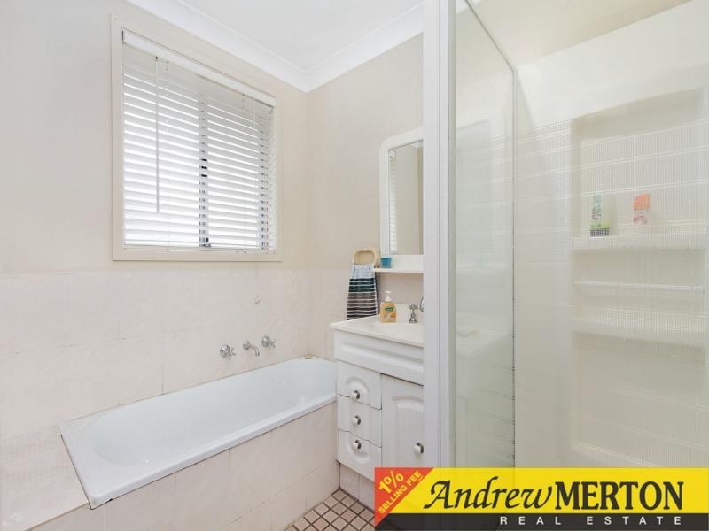 16 Glenn Street, Dean Park NSW 2761
