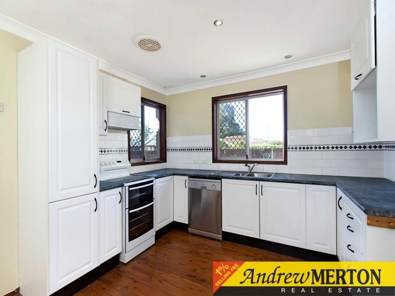 50 Hughes Avenue, Hobartville NSW 2753