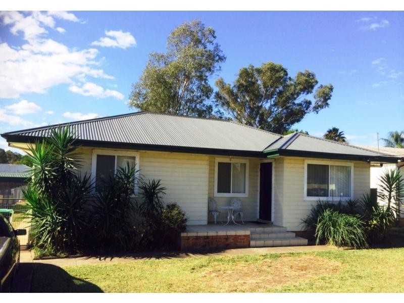 102 Maple Road, North St Marys NSW 2760
