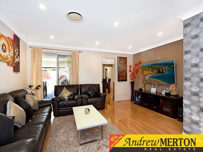 4 Lisa Street, Quakers Hill NSW 2763