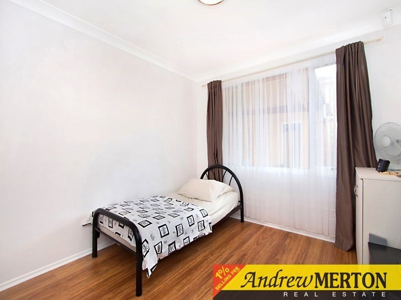4/31 Douglas Road, Quakers Hill NSW 2763