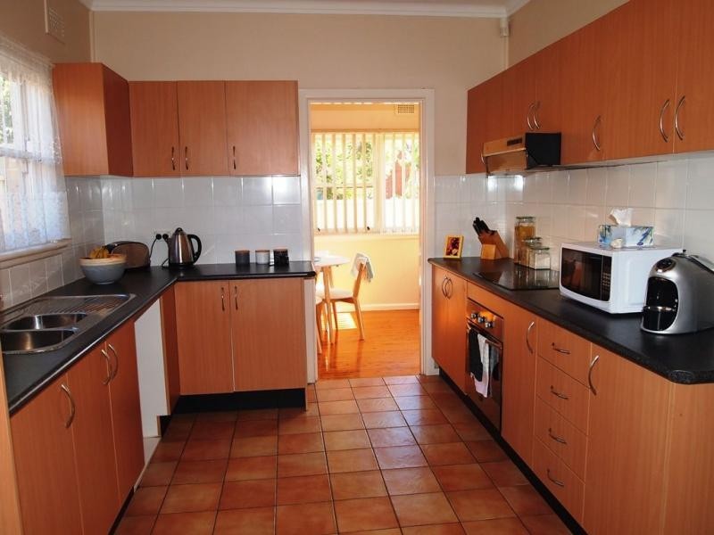 128 Kildare Road, Blacktown NSW 2148