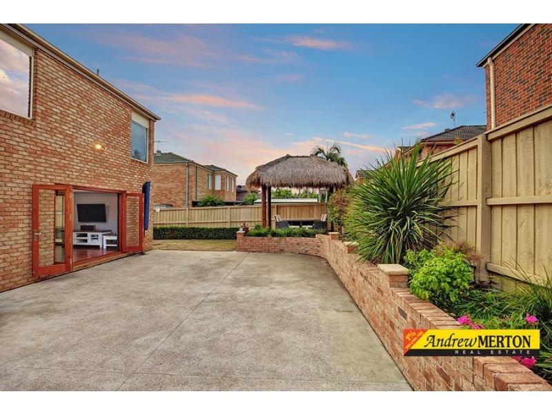 15 Bluegum Grove, Glenwood NSW 2768