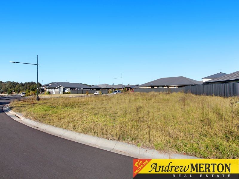 40 Finsbury Circuit, Ropes Crossing NSW 2760