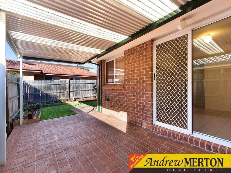 2 Athena Court, St Clair NSW 2759