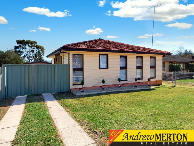 8 Hardy Street, Blackett NSW 2770