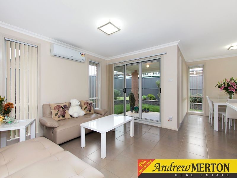 24 Caley Street, Ropes Crossing NSW 2760