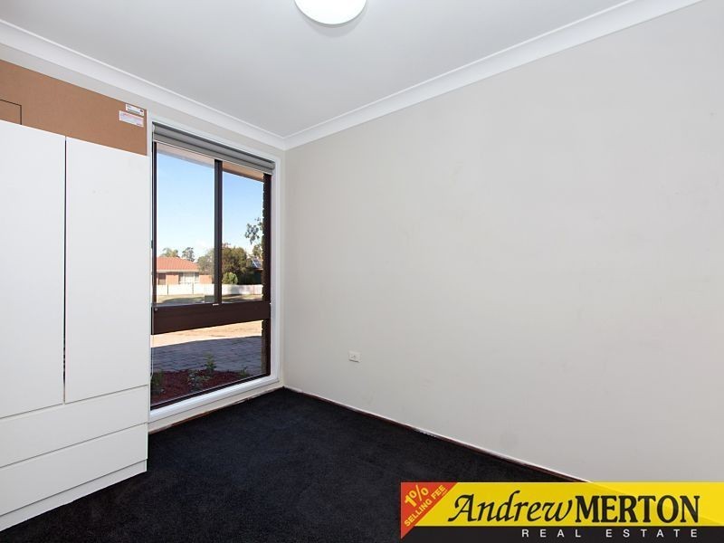 9/4 Woodvale Close, Plumpton NSW 2761