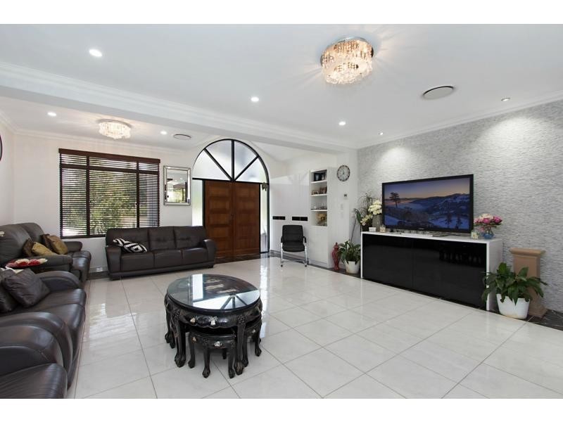 417 Windsor Road, Baulkham Hills NSW 2153