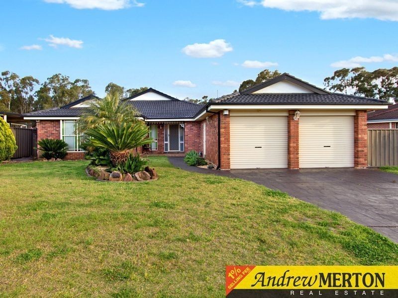 25 Manorhouse Boulevard, Quakers Hill NSW 2763