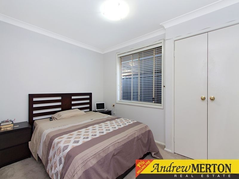 25 Manorhouse Boulevard, Quakers Hill NSW 2763