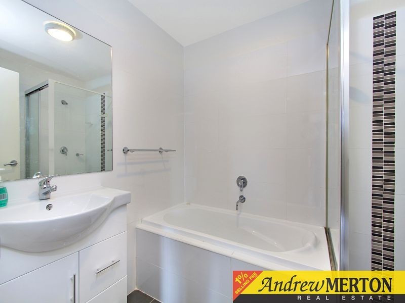 Unit 31/2 Fifth Avenue, Blacktown NSW 2148