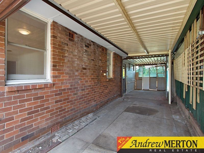 19 Hilltop Avenue, Blacktown NSW 2148