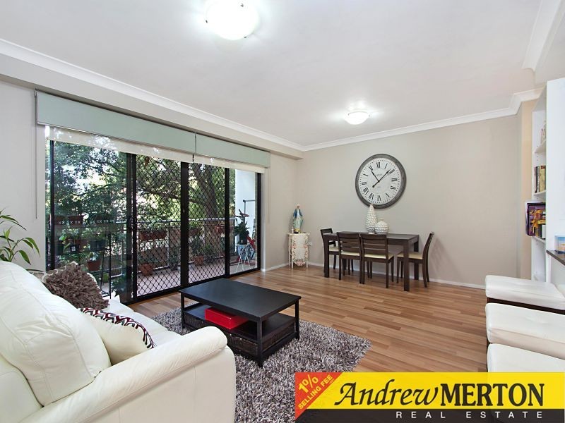 1/16 Oxford Street, Blacktown NSW 2148