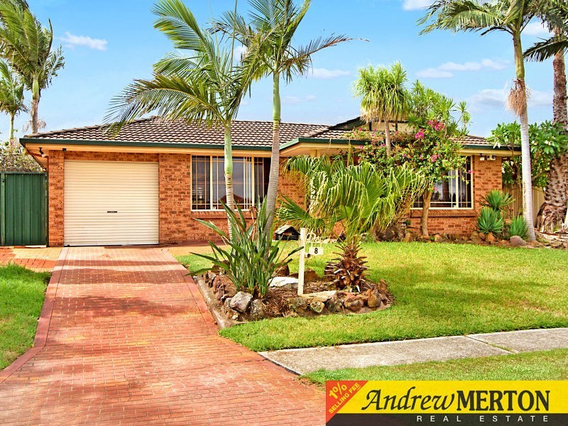 8 Westcott Place, Oakhurst NSW 2761