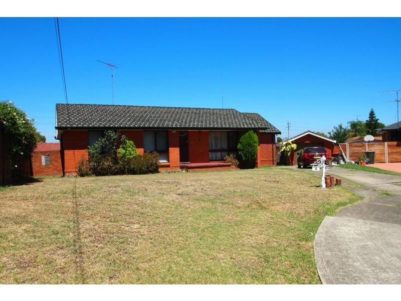 5 Dow Place, Marayong NSW 2148