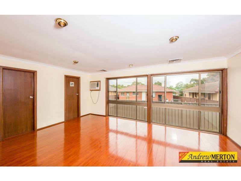 5 Dow Place, Marayong NSW 2148