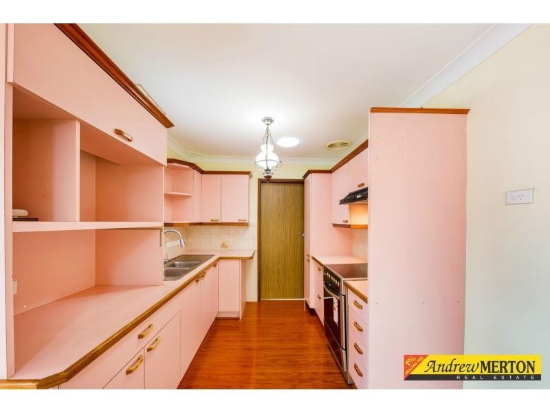 5 Dow Place, Marayong NSW 2148