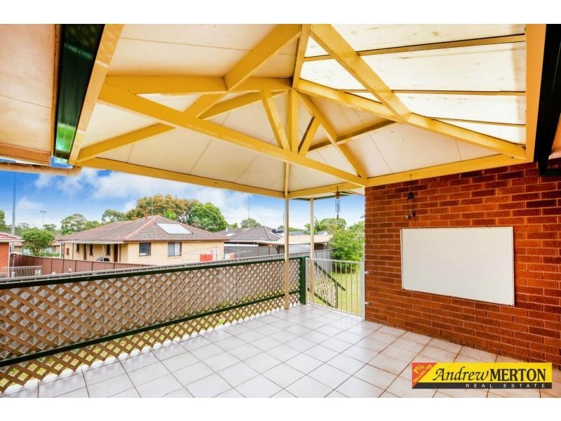5 Dow Place, Marayong NSW 2148