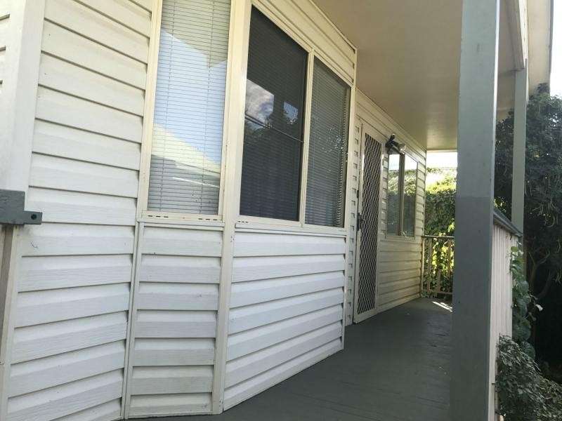 2/51A Robyn Street, Blacktown NSW 2148