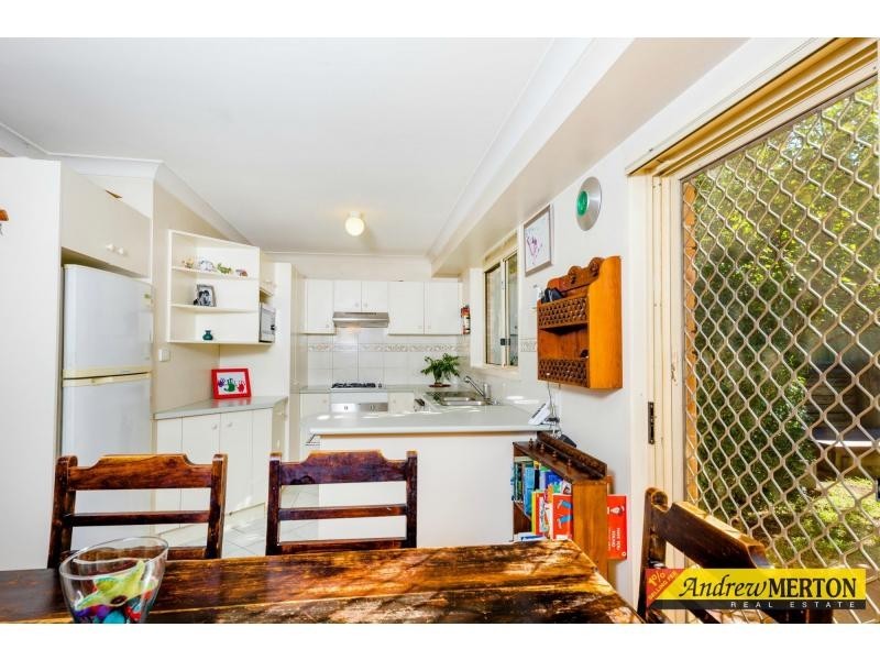 2/12 Sinclair Avenue, Blacktown NSW 2148