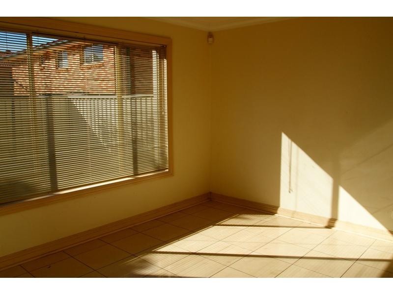 4 Ridge Street, Glenwood NSW 2768