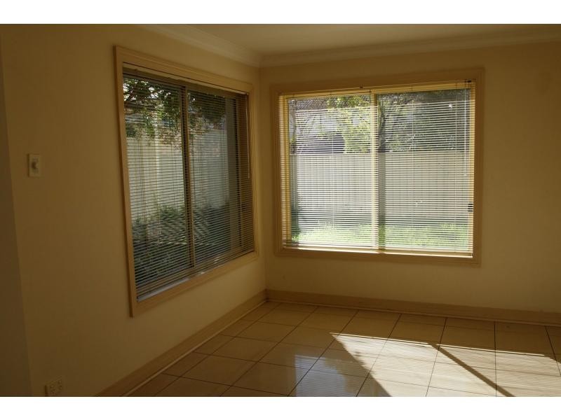 4 Ridge Street, Glenwood NSW 2768