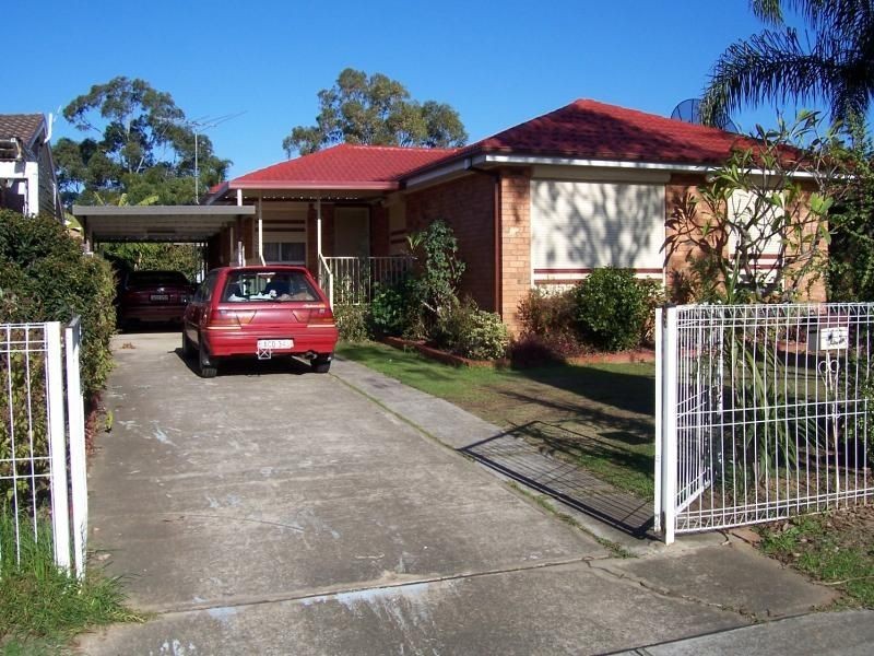 43 Tallagandra Drive, Quakers Hill NSW 2763