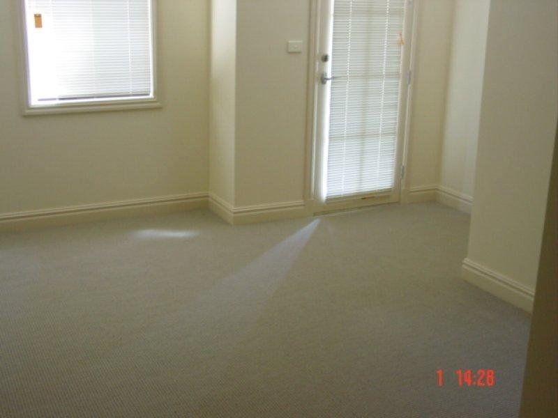 20/6 Blossom Place, Quakers Hill NSW 2763