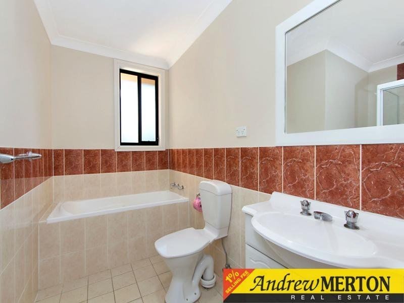 8/44 Stanbury Place, Quakers Hill NSW 2763