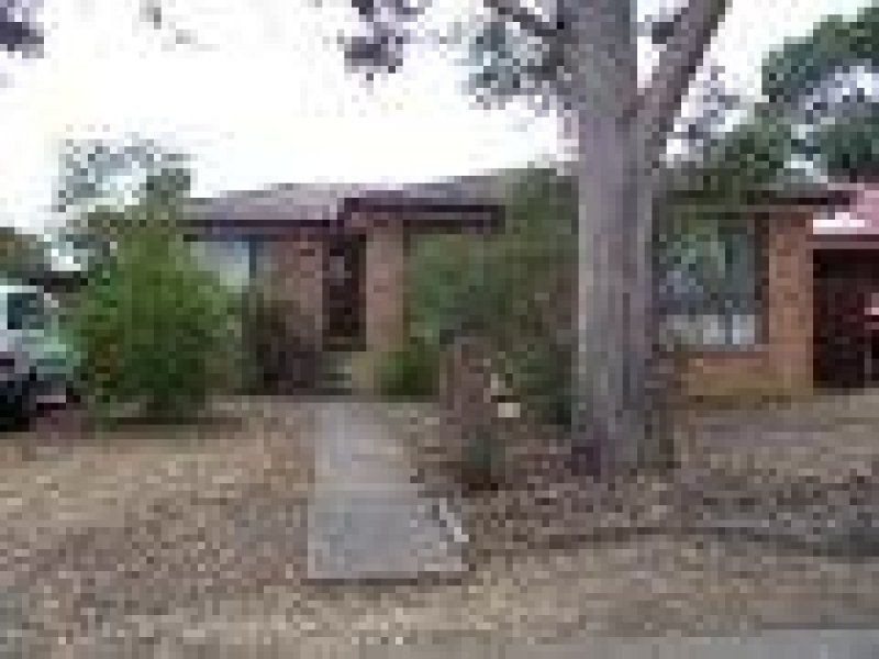 36 Tallagandra Street, Quakers Hill NSW 2763