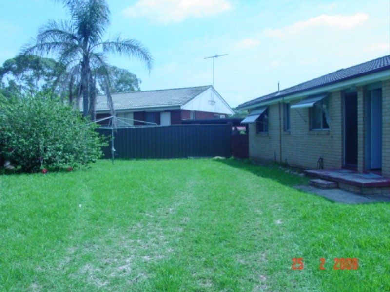 24 Medlow Street, Quakers Hill NSW 2763