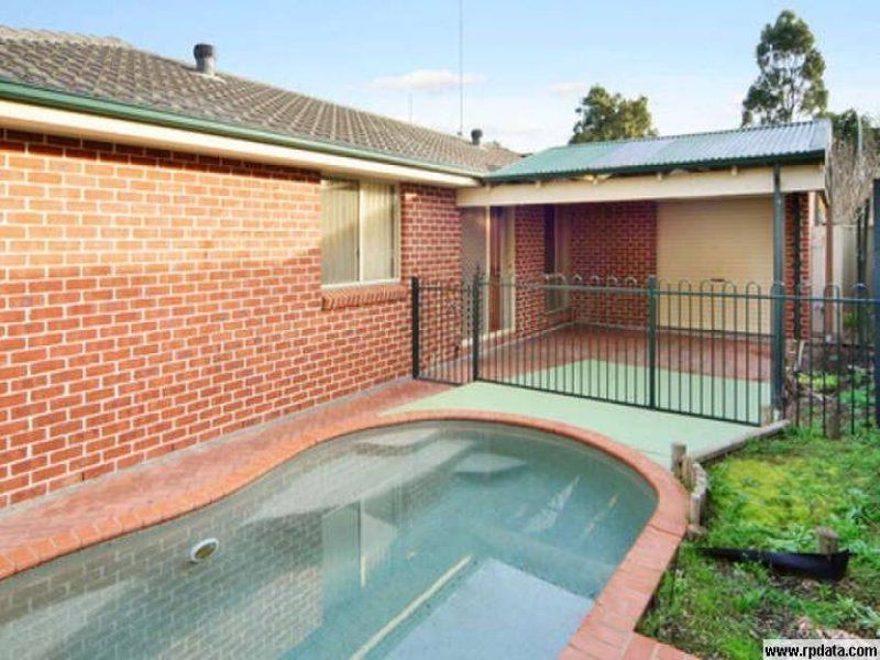 7 Adrian Street, Glenwood NSW 2768