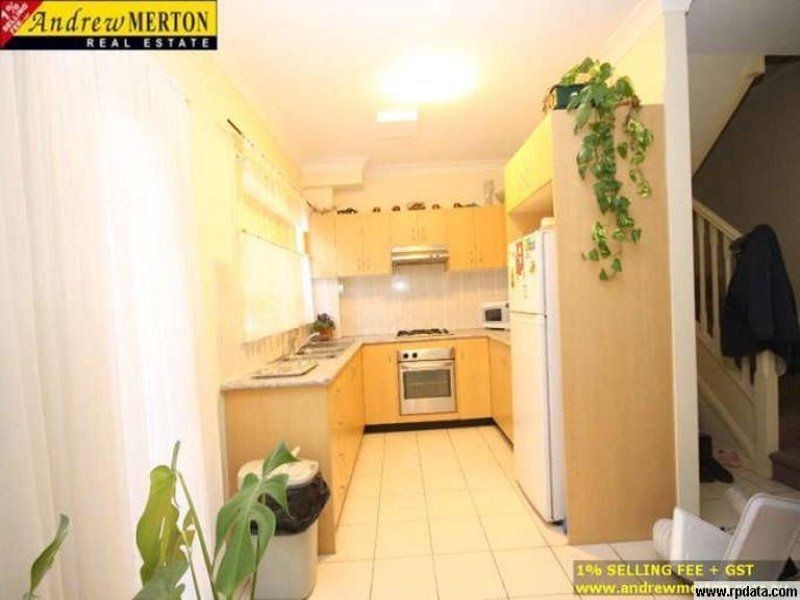 2/67 Orwell Street, Blacktown NSW 2148