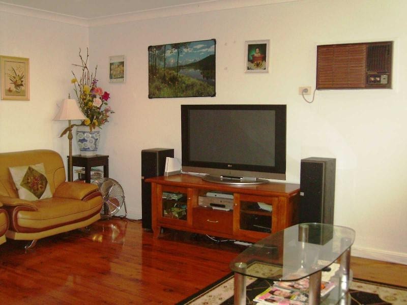 30 Nowland Street, Seven Hills NSW 2147