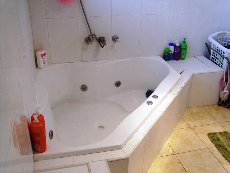 30 Nowland Street, Seven Hills NSW 2147