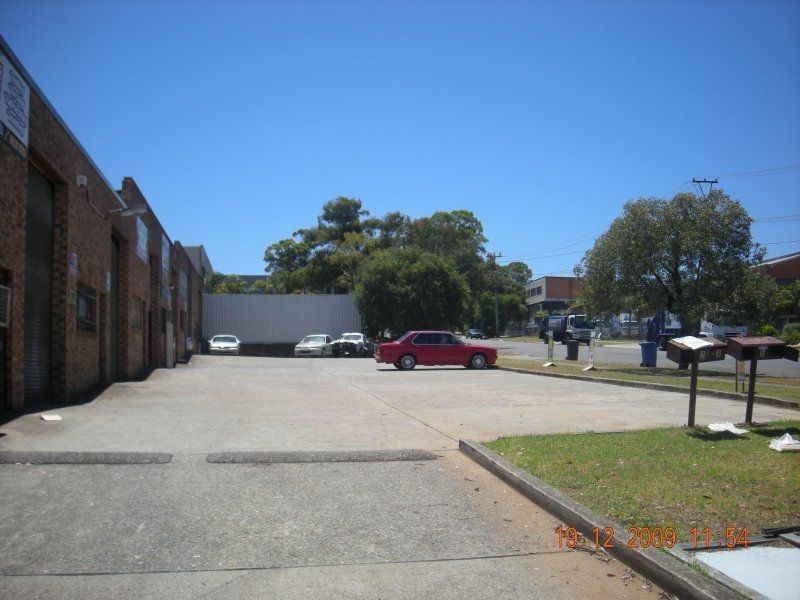 2/3 Artisan Road, Seven Hills NSW 2147