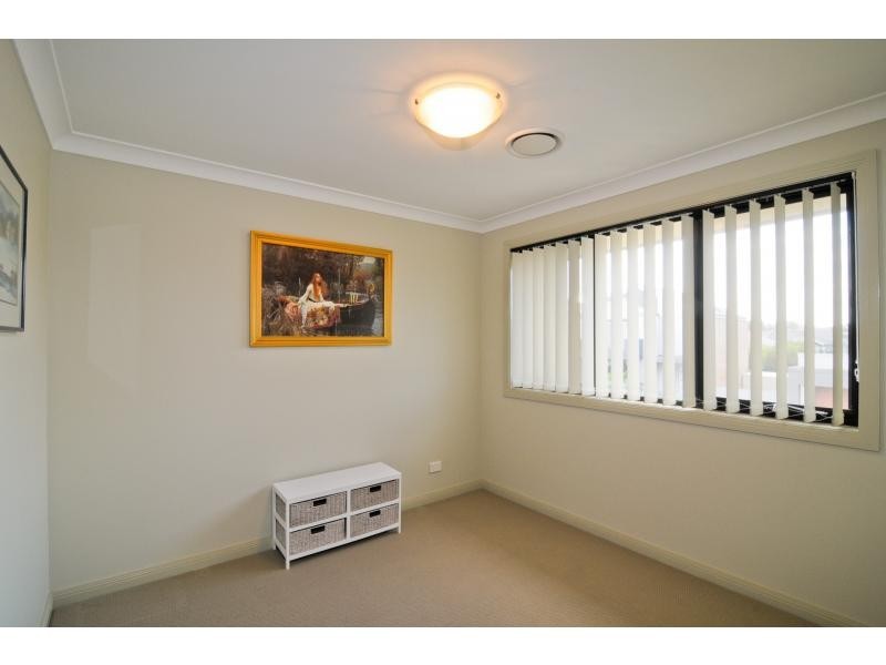 31 Folkestone Terrace, Stanhope Gardens NSW 2768