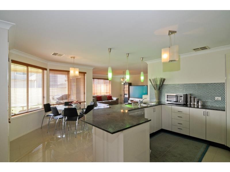 73 Sentry Drive, Parklea NSW 2768