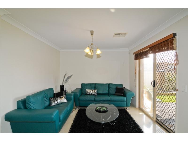 73 Sentry Drive, Parklea NSW 2768
