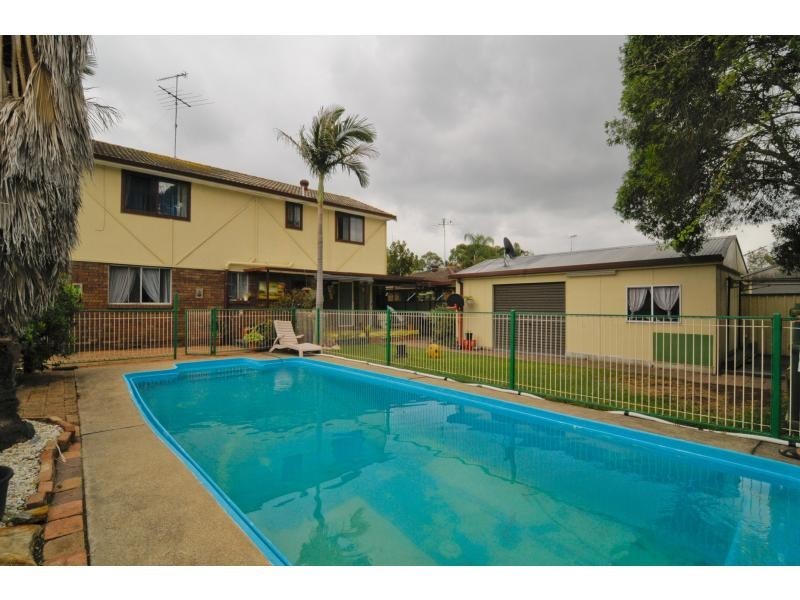 8 Cummings Crescent, Quakers Hill NSW 2763