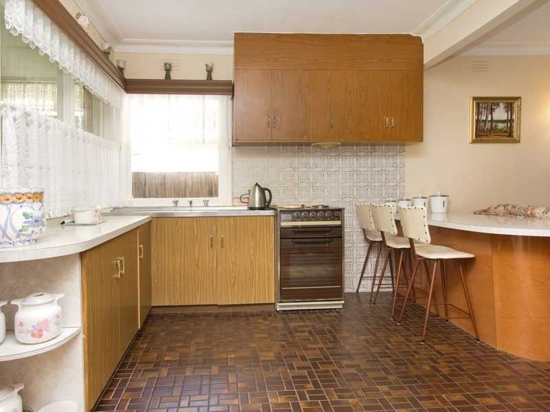 33 Leon Avenue, Rosebud VIC 3939