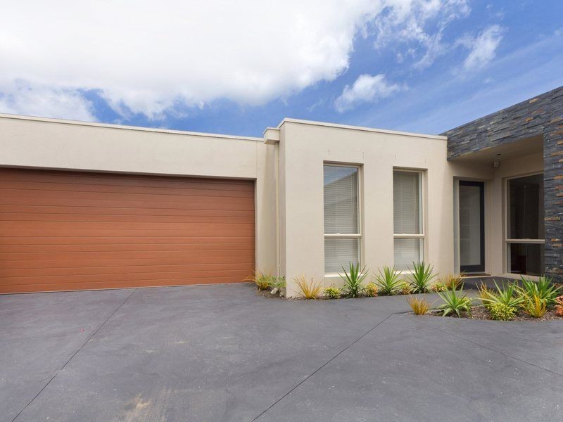 5/24 Lucerne Avenue, Mornington VIC 3931