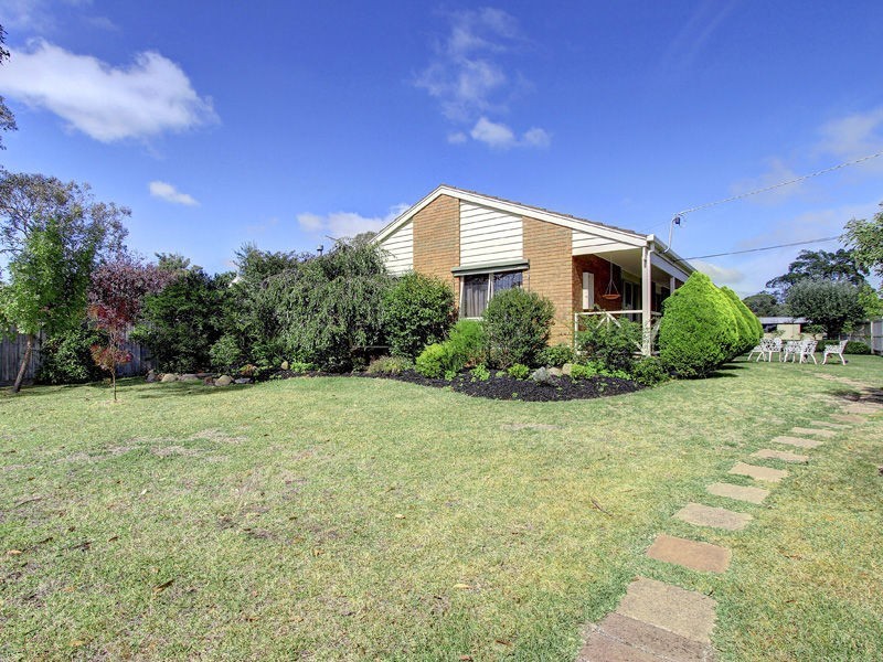 152 Kunyung Road, Mount Eliza VIC 3930